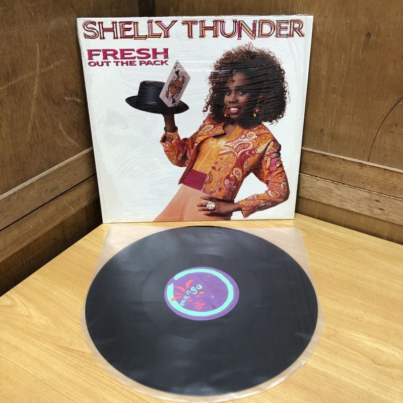 画像5: SHELLY THUNDER / FRESH OUT THE PACK