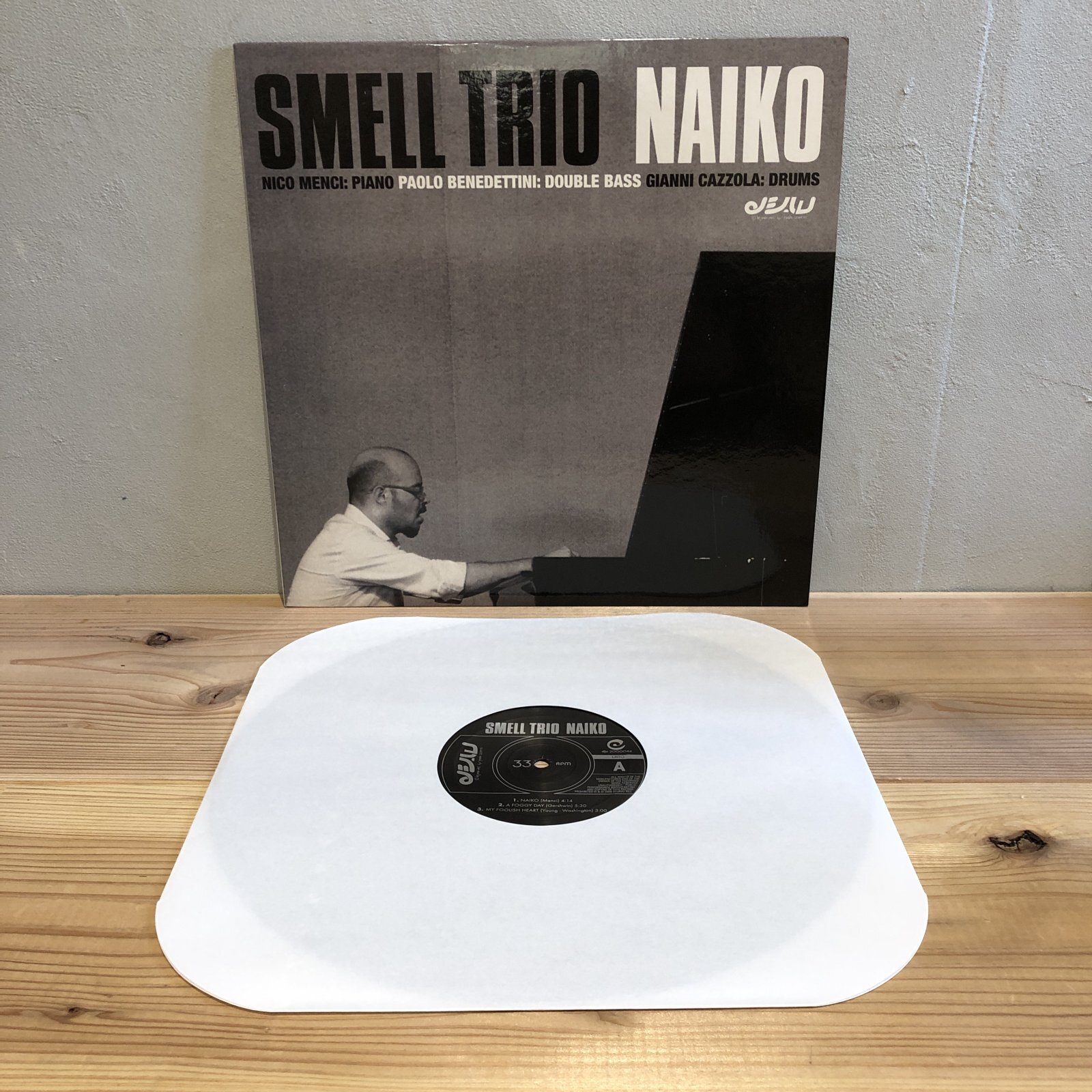 画像3: SMELL TRIO / NAIKO